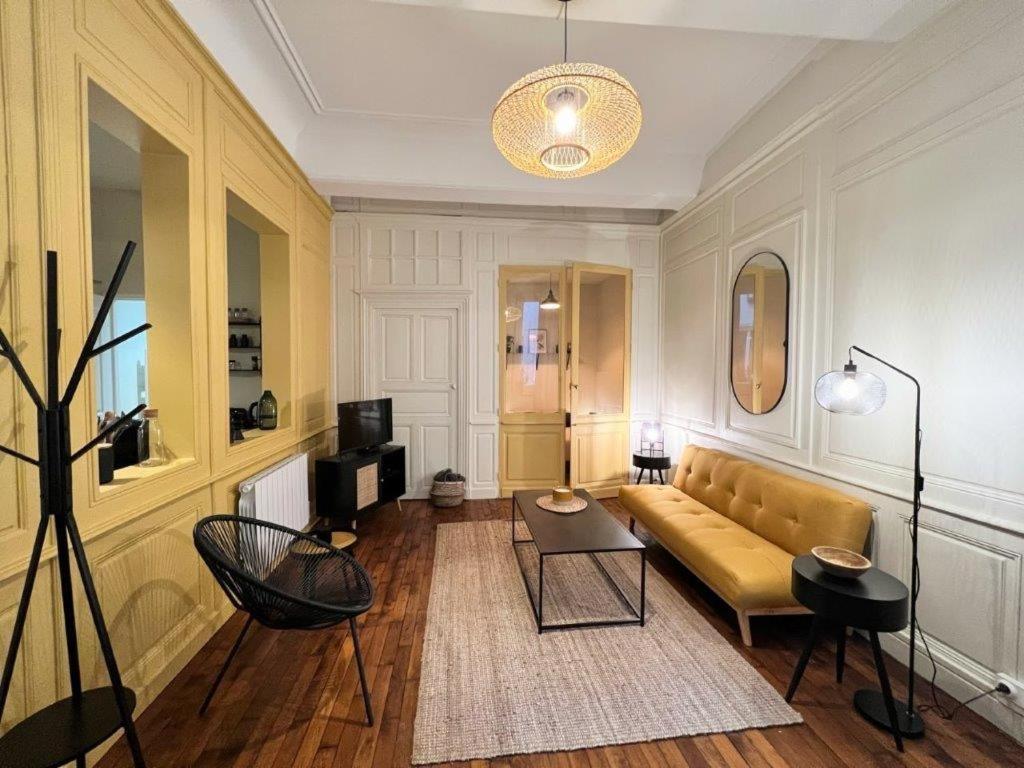Le Boudoir De Clem Apartment Chalon-sur-Saone Luaran gambar